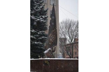 Monument to the Heavenly Hundred Heroes