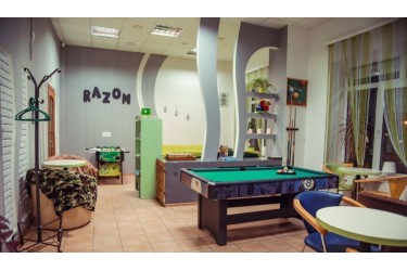 Антикафе “RAZOM”